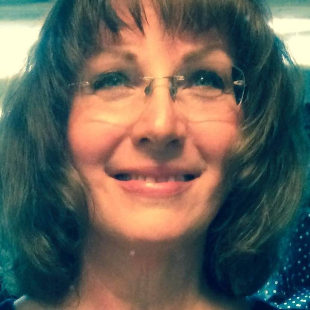 Meet your Posher, Deborah